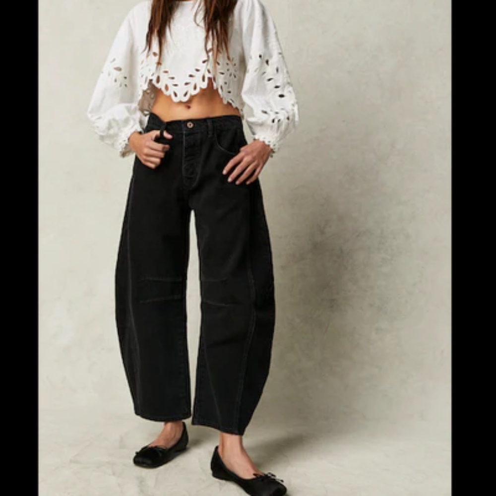 Free People We The Free Lucky You Mid Rise Barrel Soundwave Black Jeans 31